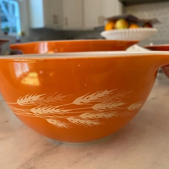 Vintage PYREX Autumn Harvest Wheat Bowl Set